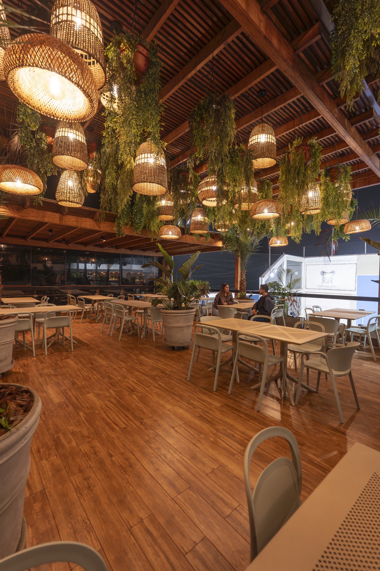 Club Terrazas — Makaha Sunset — 17