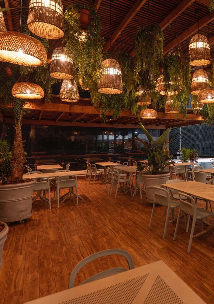 Club Terrazas — Makaha Sunset — 18